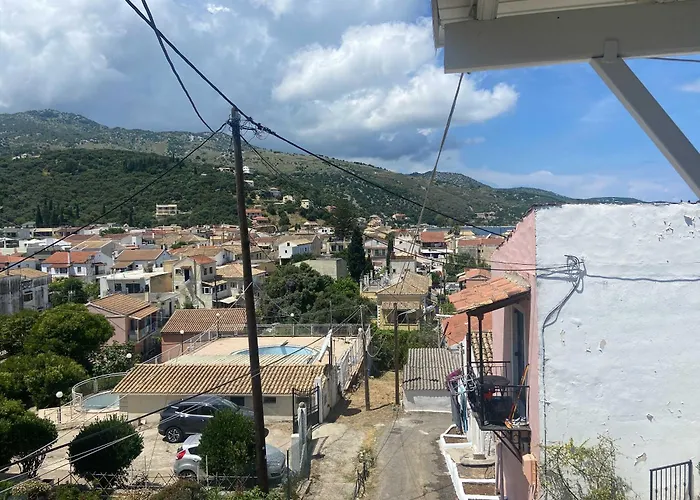 Nonna's Hill * Kassiopi